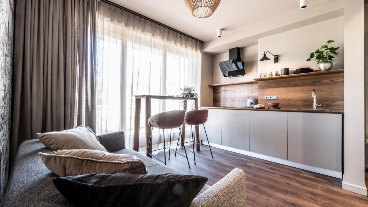 Tamara Suites & Apartments Jūrkalne Eksteriør bilde