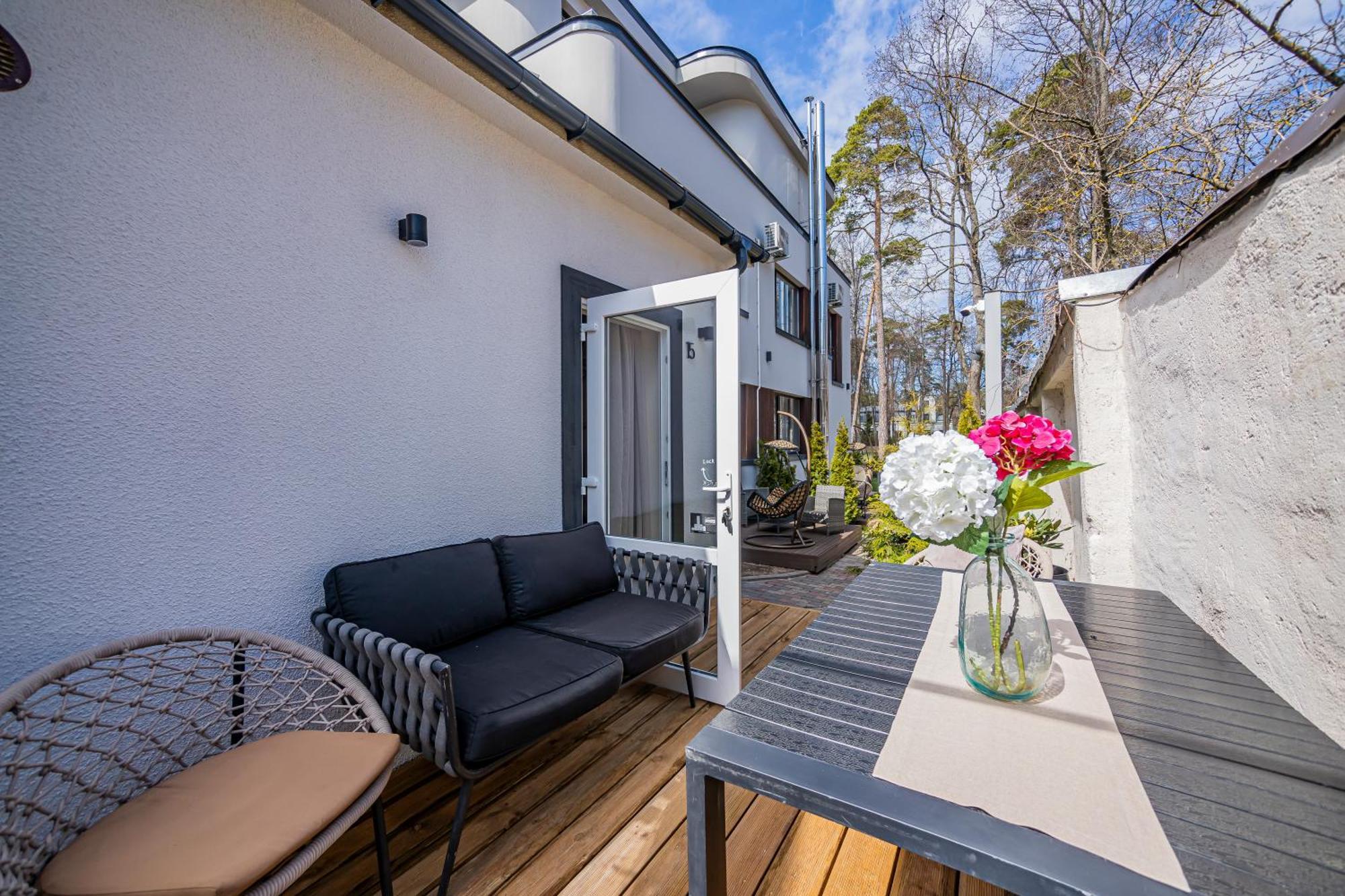 Tamara Suites & Apartments Jūrkalne Eksteriør bilde
